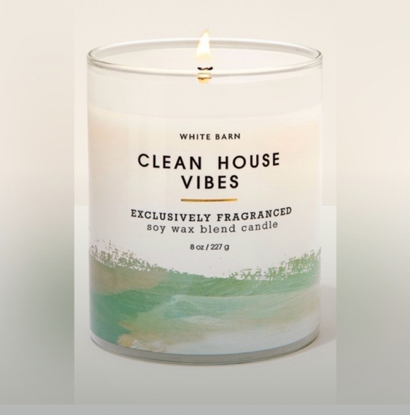 White Barn Other - White Barn Clean House Vibes Candle -8oz 🤍💚